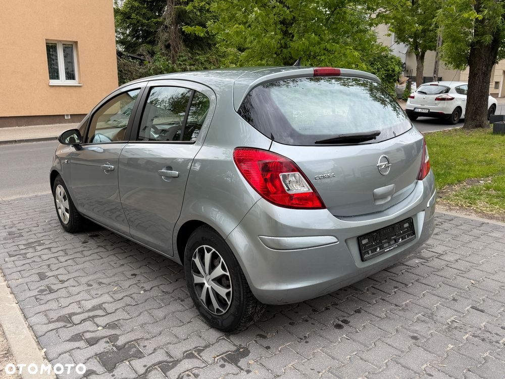 Opel Corsa 1.4 16V Color Elegance - 10