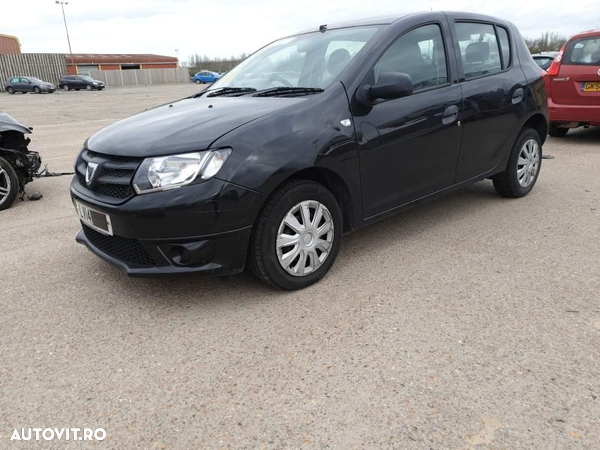 Dezmembrez Dacia Sandero 2 Negru Anglia