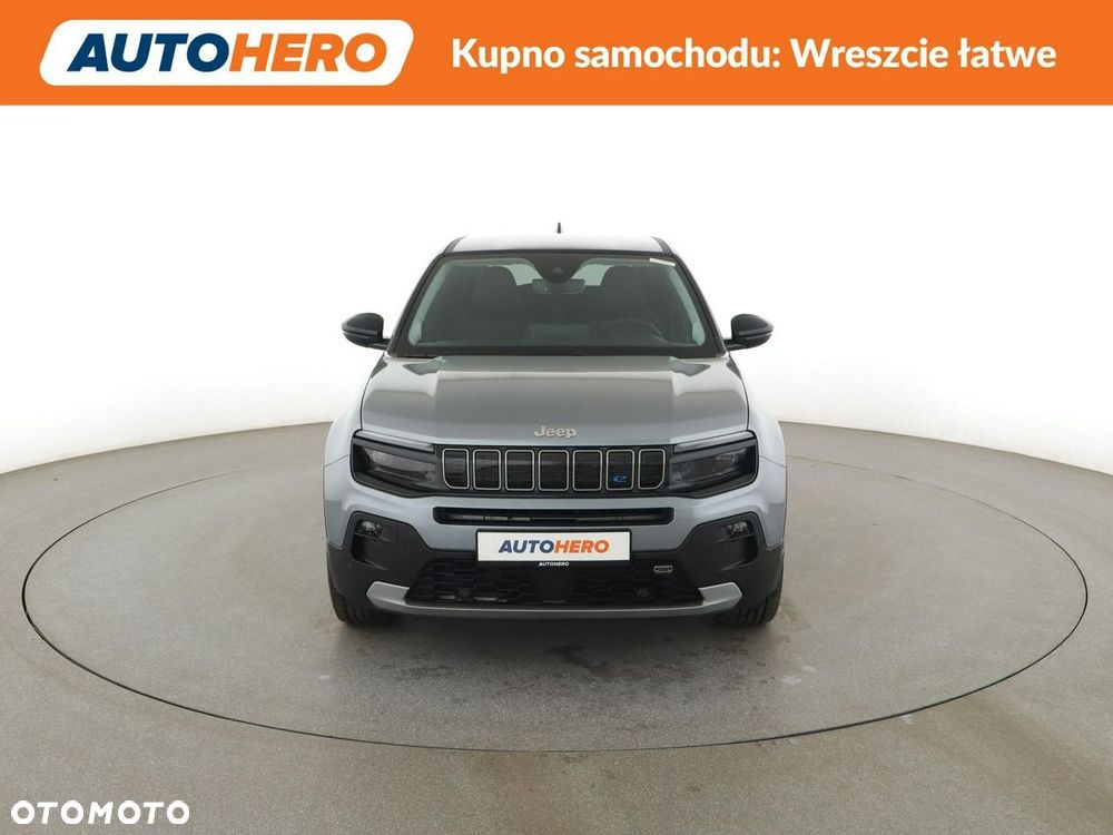 Jeep Avenger Summit - 12