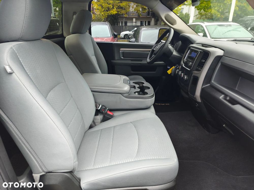 RAM 1500 - 17