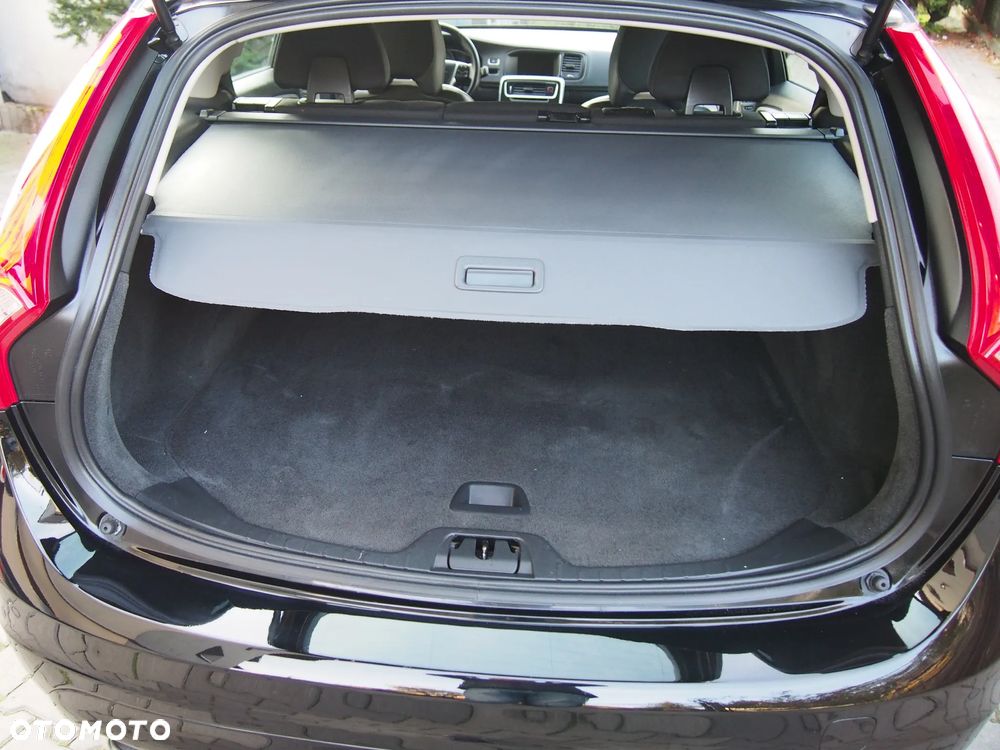 Volvo V60 D2 Edition - 11