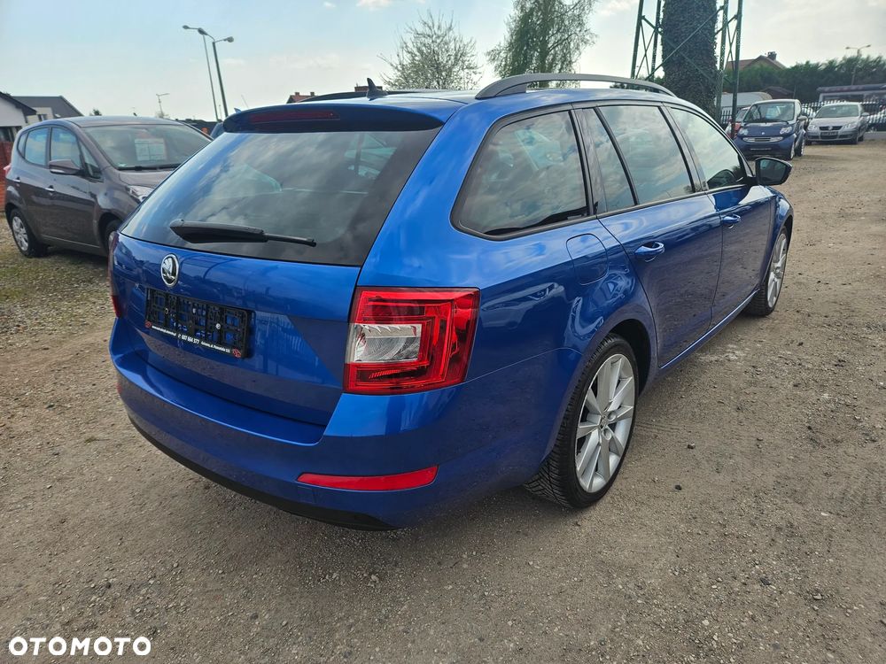 Skoda Octavia 2.0 TDI DSG Sport Edition - 4