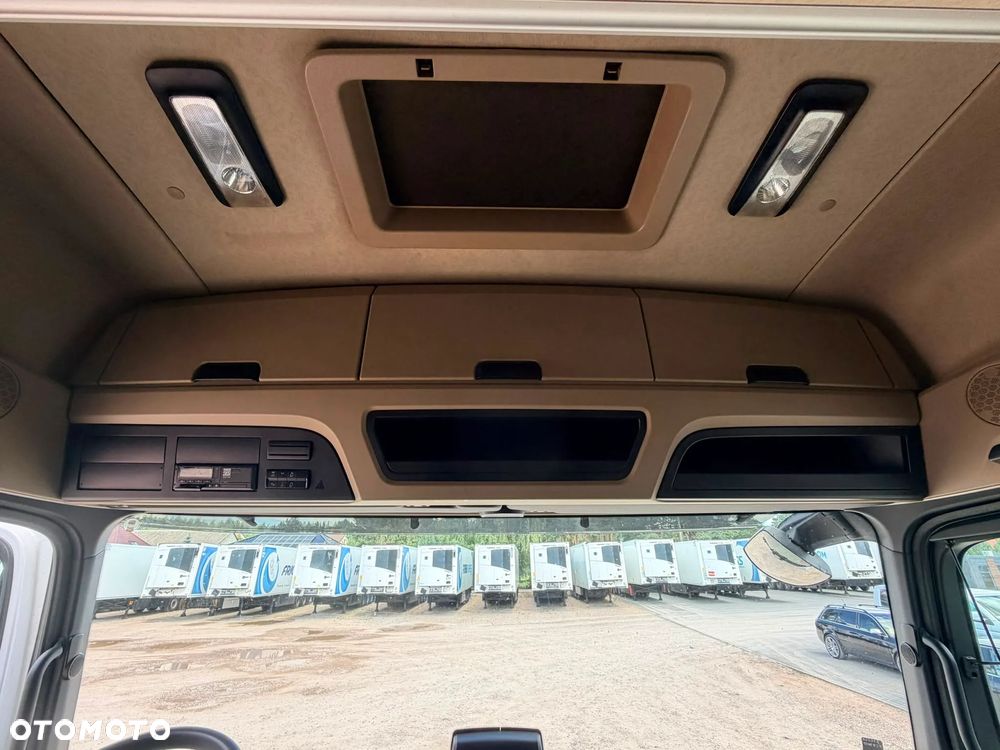 Mercedes-Benz Actros 1851 - 11