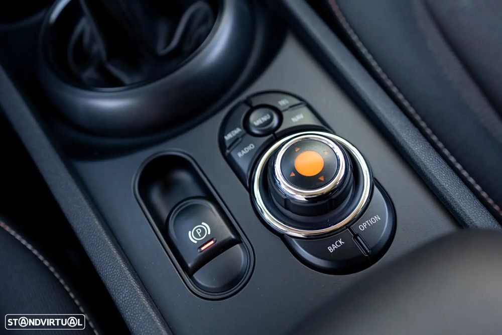 MINI Clubman One D Yours - 21