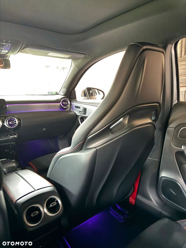 Mercedes-Benz Klasa A 45 S AMG 4-Matic 8G-DCT - 23