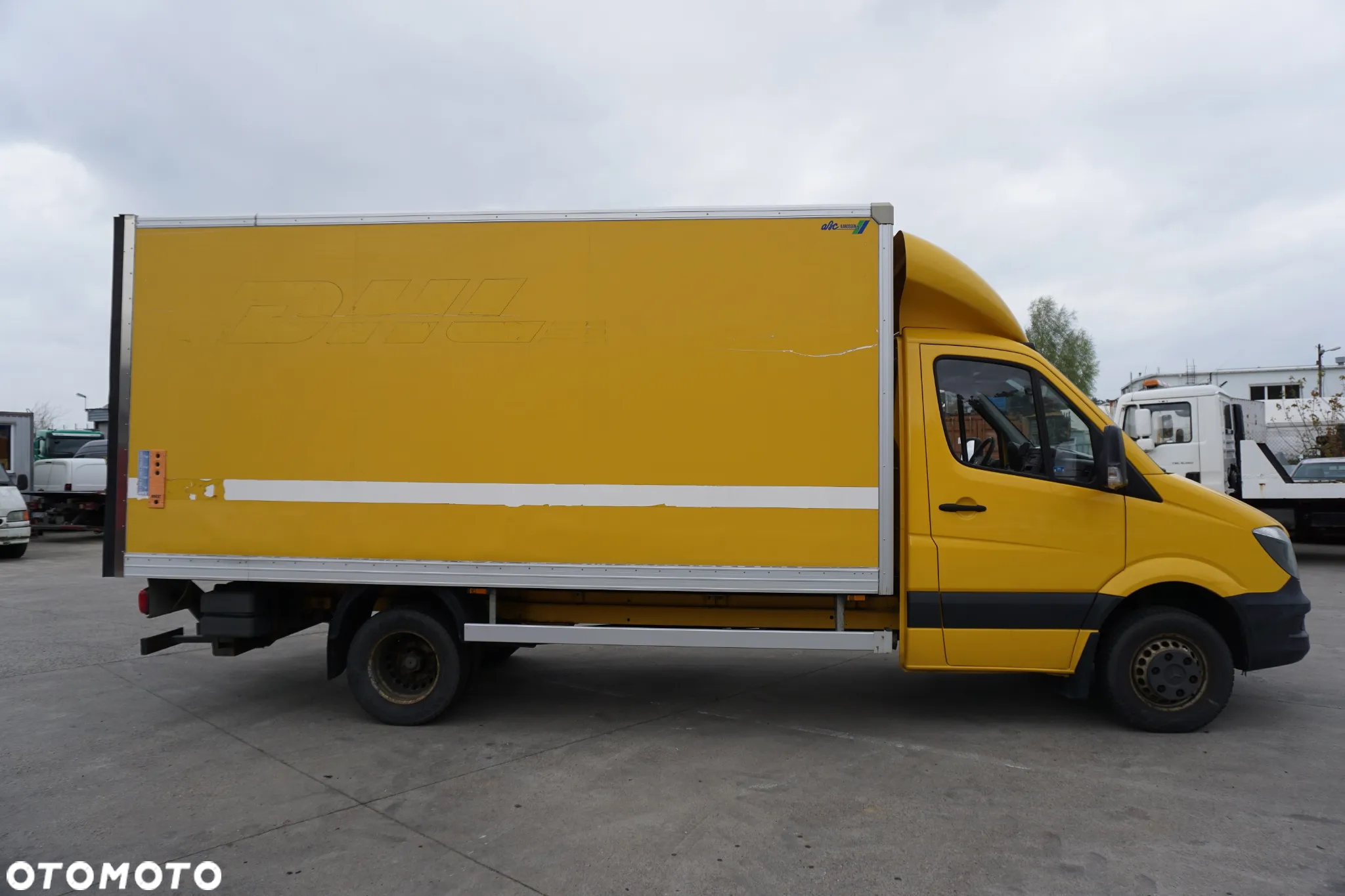 Mercedes-Benz Sprinter - 4