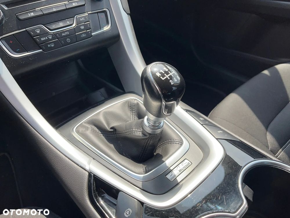 Ford Mondeo 1.5 EcoBoost Edition - 11
