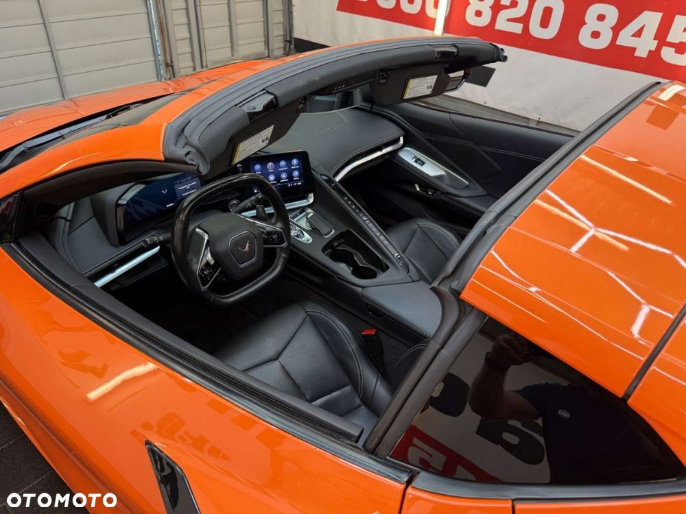 Chevrolet Corvette - 19