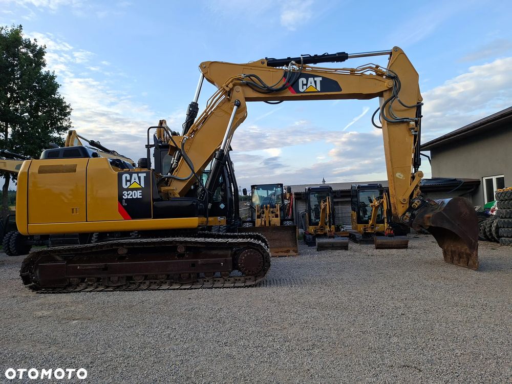 Caterpillar CAT 320 EL - 11