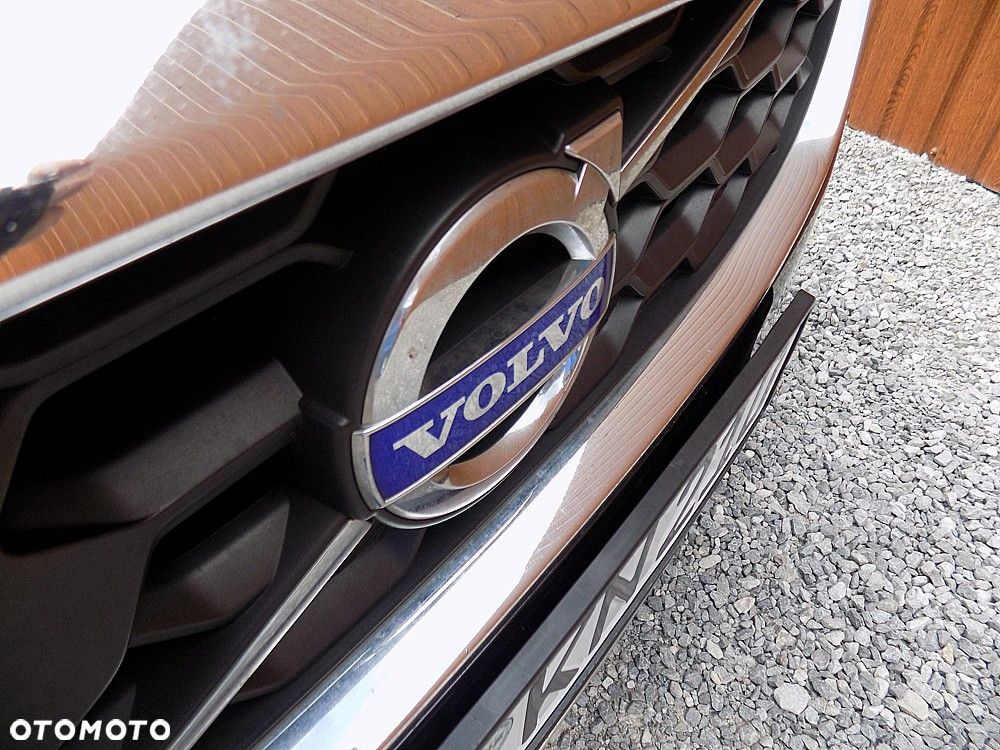 Volvo V40 Cross Country T4 AWD Momentum - 22