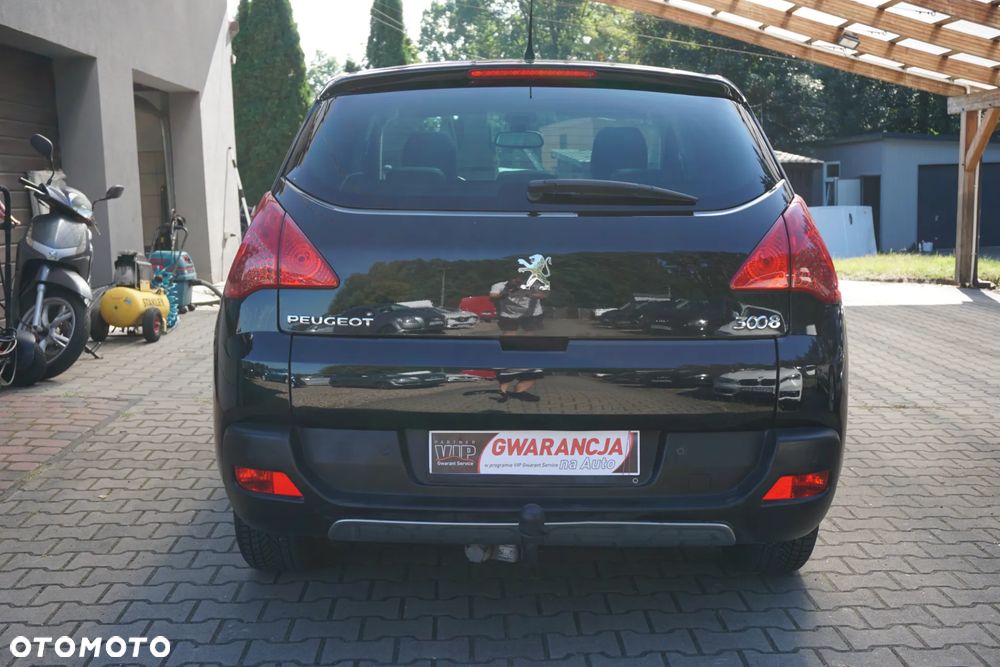 Peugeot 3008 HDi FAP 150 Platinum - 4