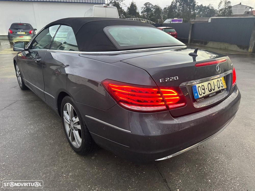 Mercedes-Benz E 220 CDi Elegance BlueEfficiency Auto - 4