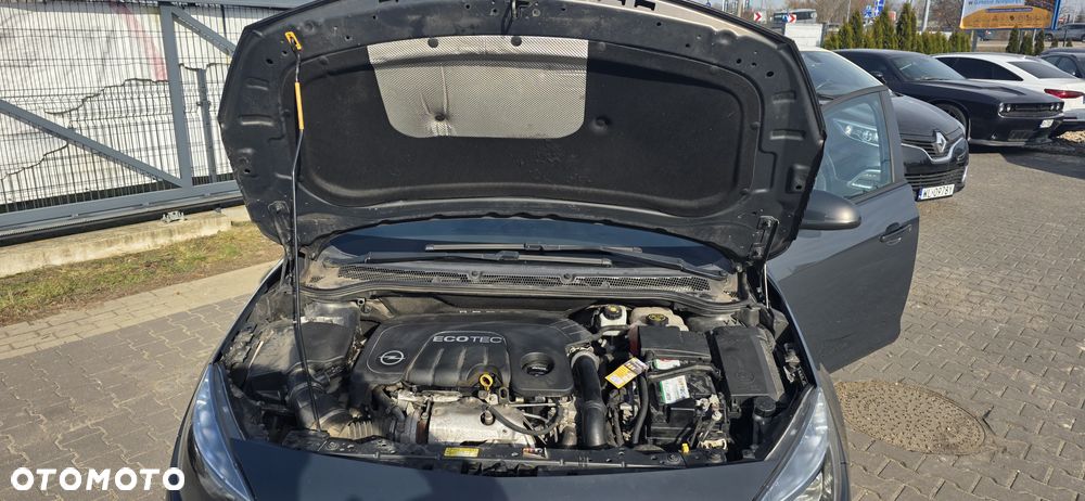 Opel Astra - 13