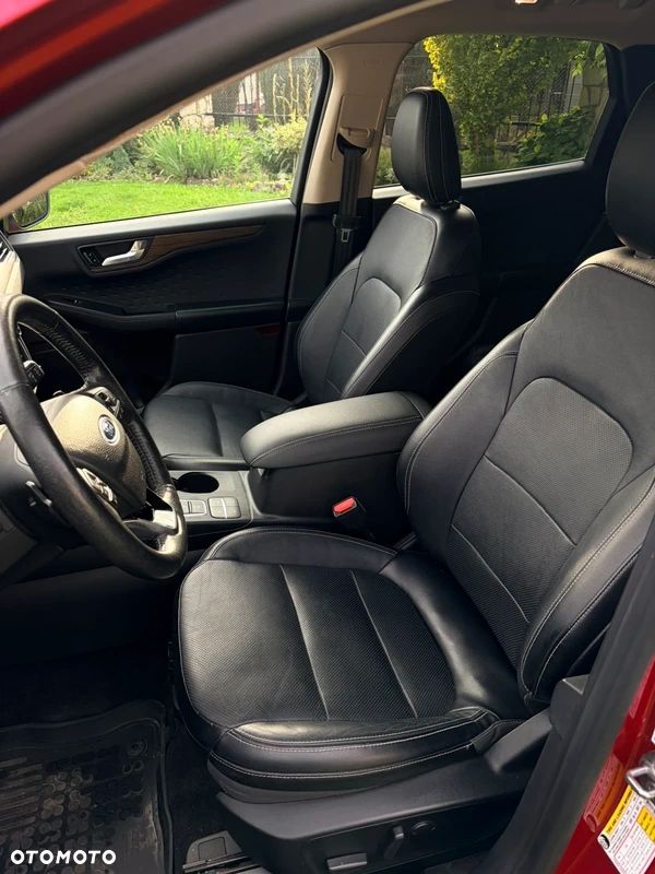 Ford Escape - 8