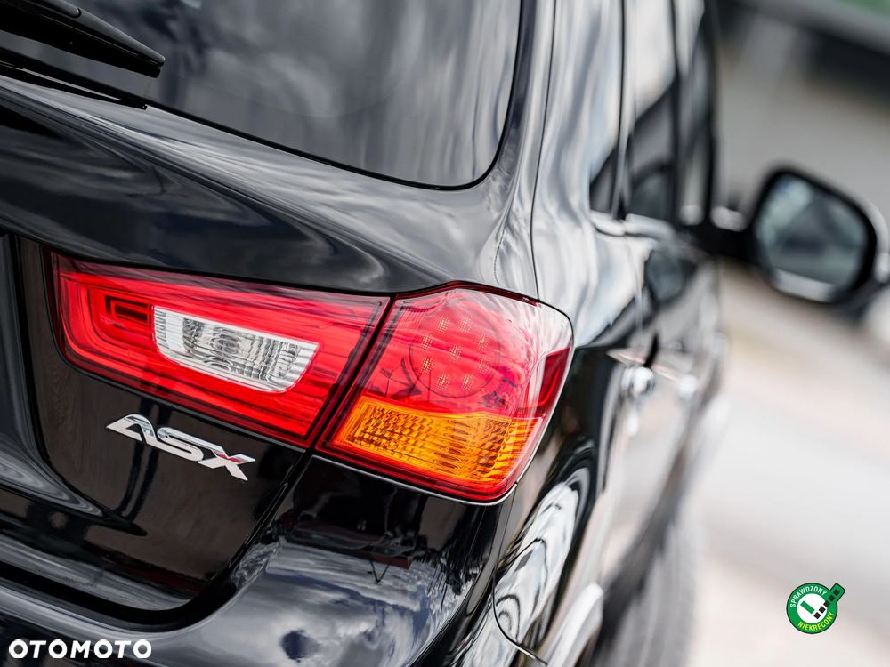 Mitsubishi ASX 1.6 Intense - 12