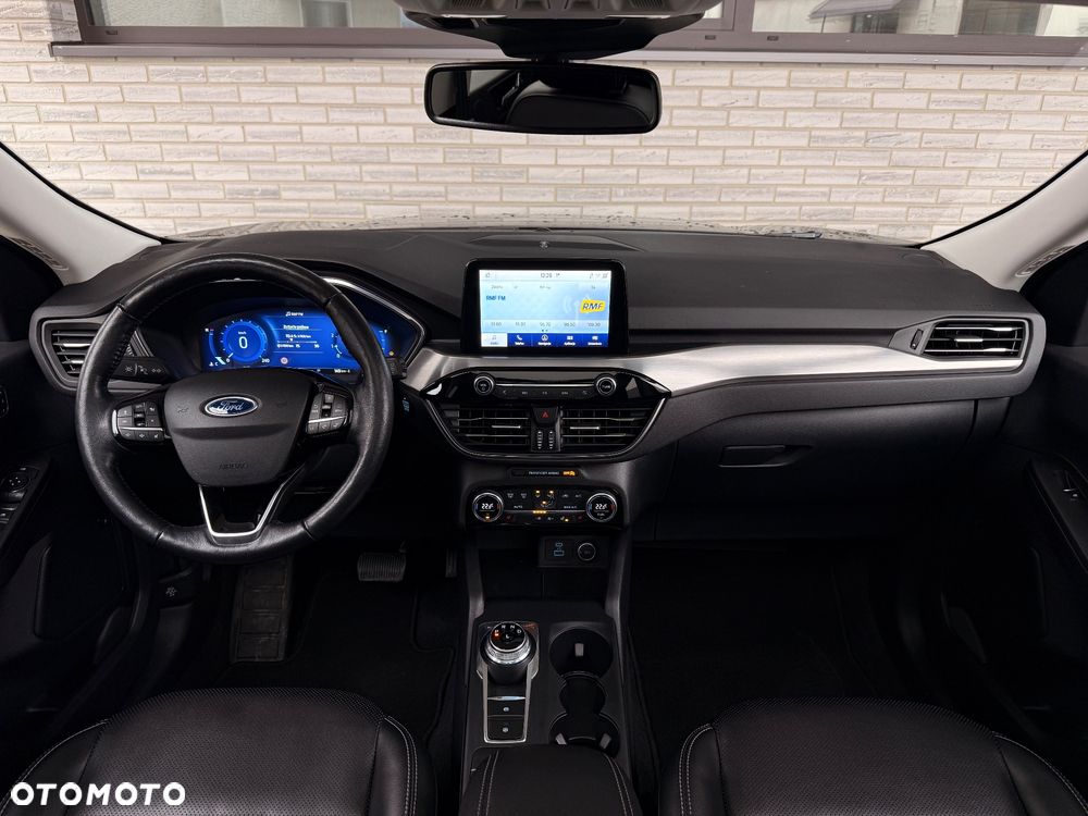 Ford Kuga - 16