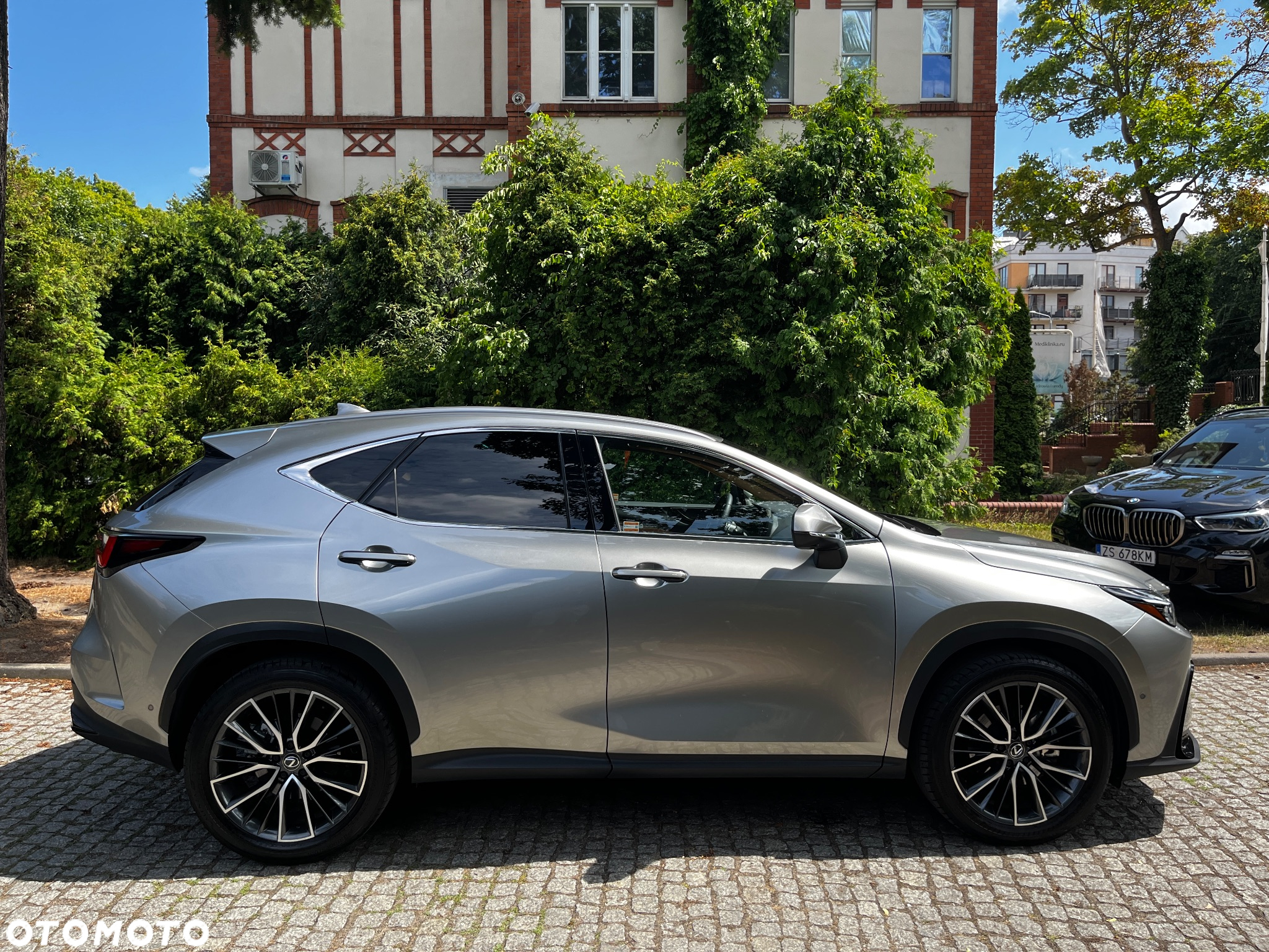 Lexus NX 350h Omotenashi AWD - 3