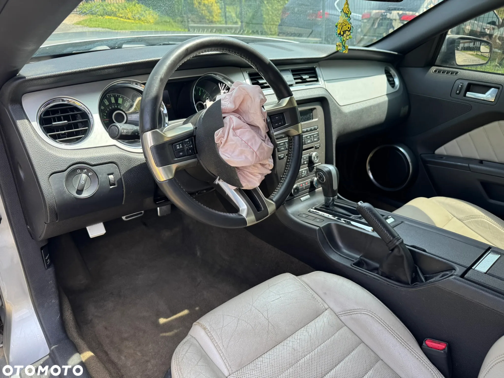 Ford Mustang 3.7 V6 Premium - 15