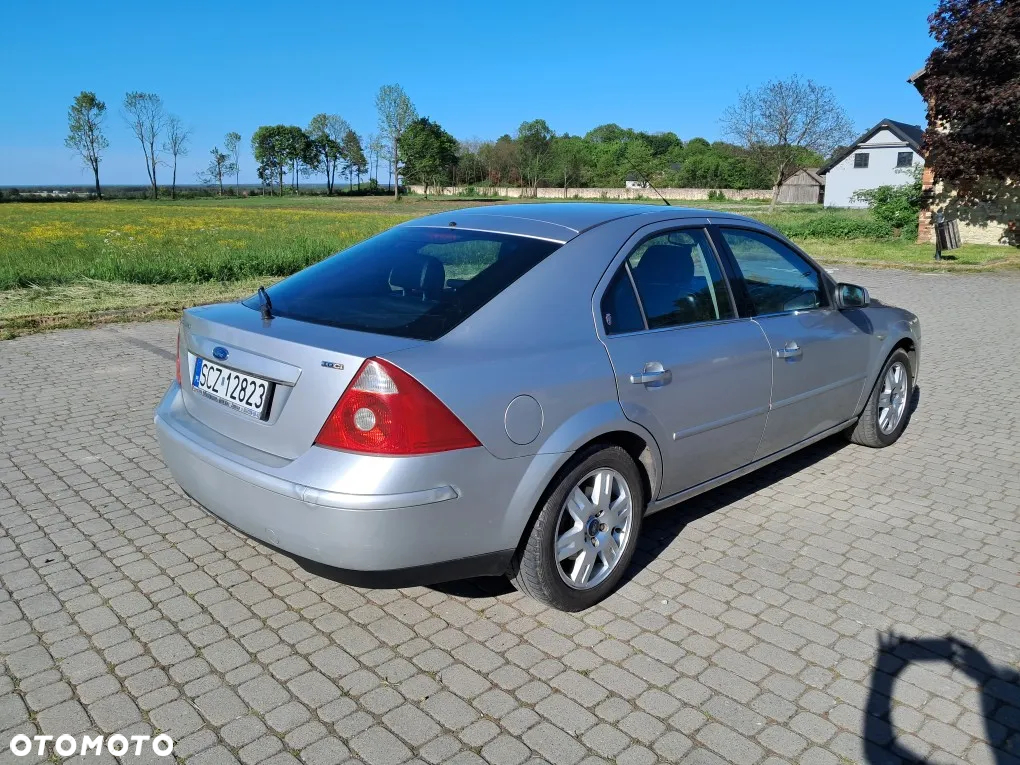 Ford Mondeo Turnier 2.0 TDCi Ghia - 5