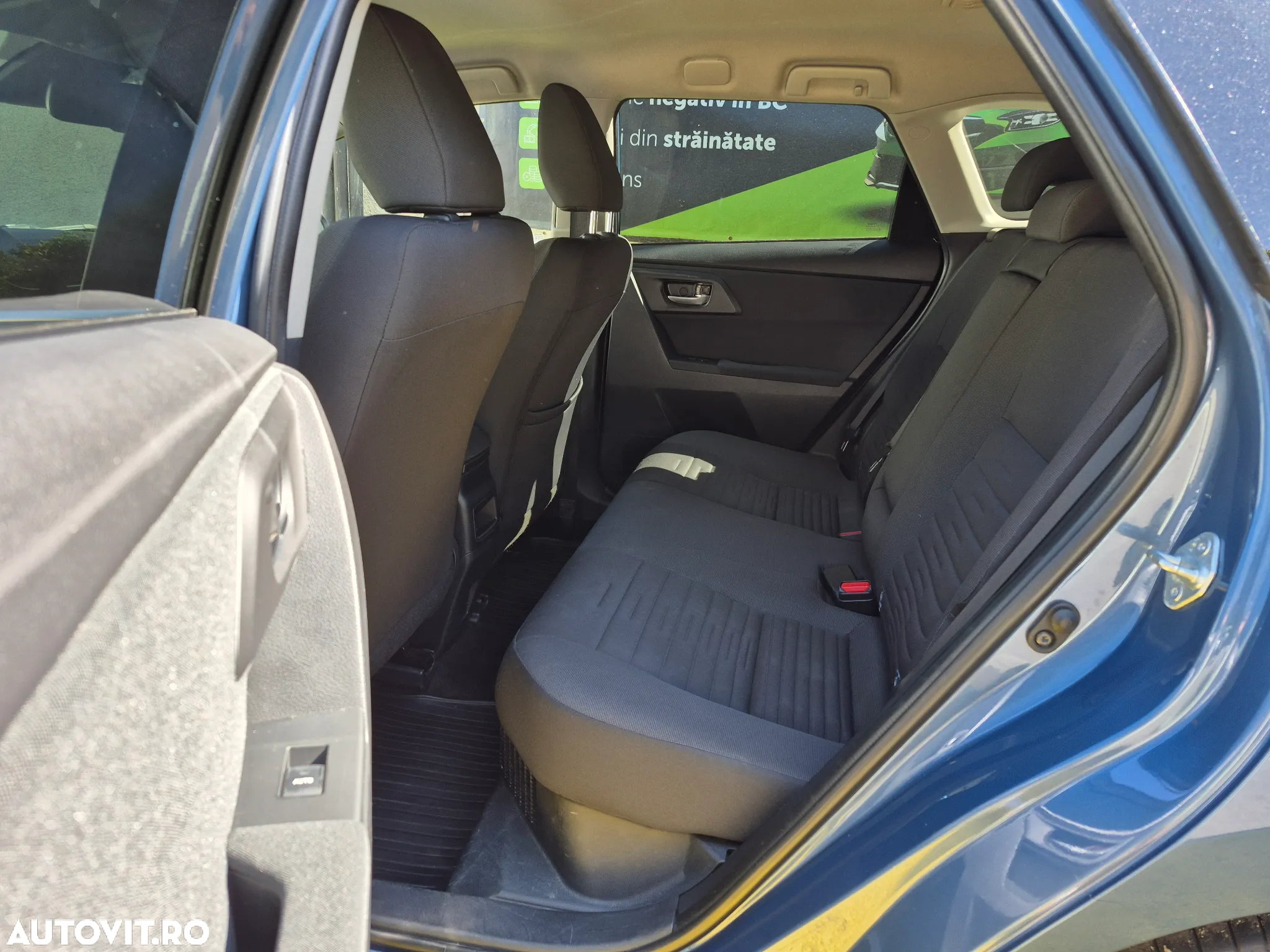 Toyota Auris - 11