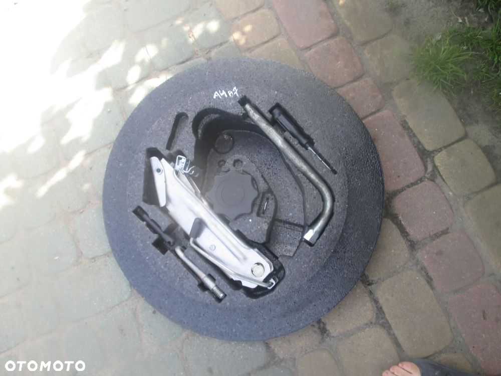 organier lewarek klucz Audi A4 B7 - 1