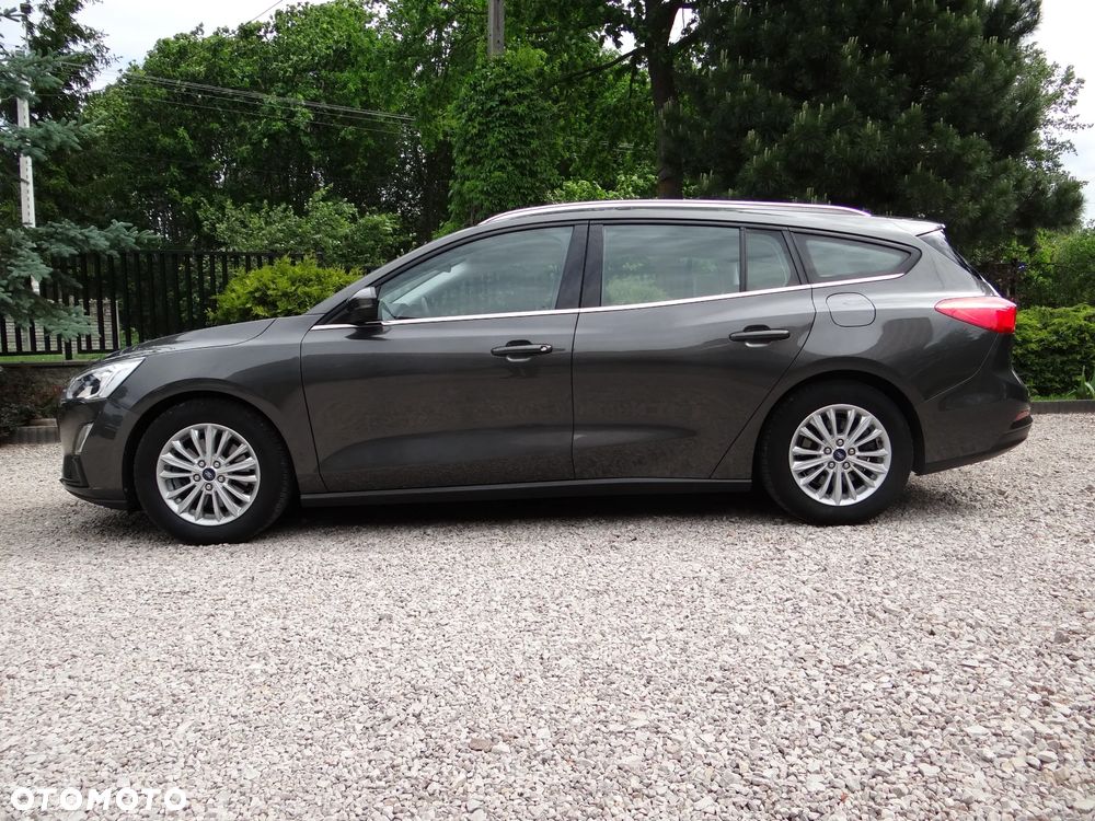 Ford Focus 1.5 EcoBlue Start-Stopp-System TITANIUM - 13