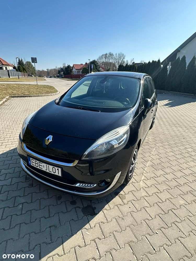 Renault Scenic 1.6 dCi Energy Bose - 17