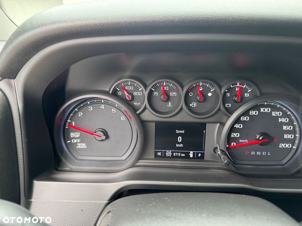 Chevrolet Silverado - 30