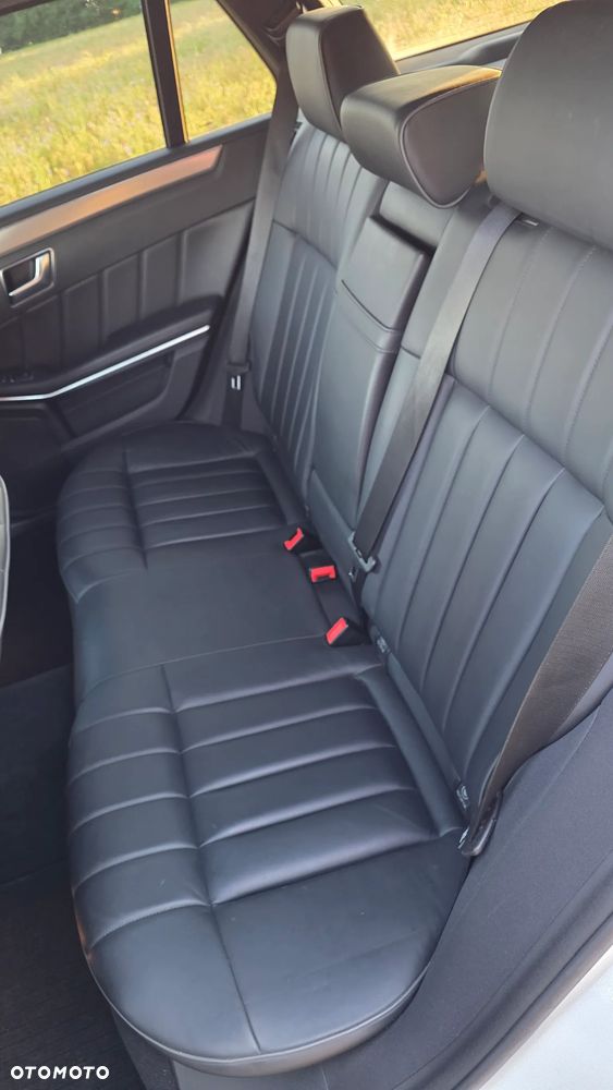 Mercedes-Benz Klasa E 350 BlueTEC 9G-TRONIC Avantgarde - 31