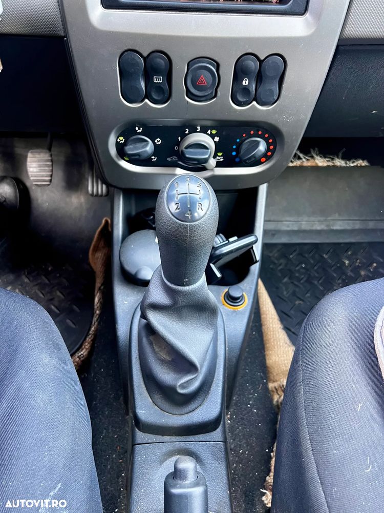 Dacia Logan 1.4 MPI - 9
