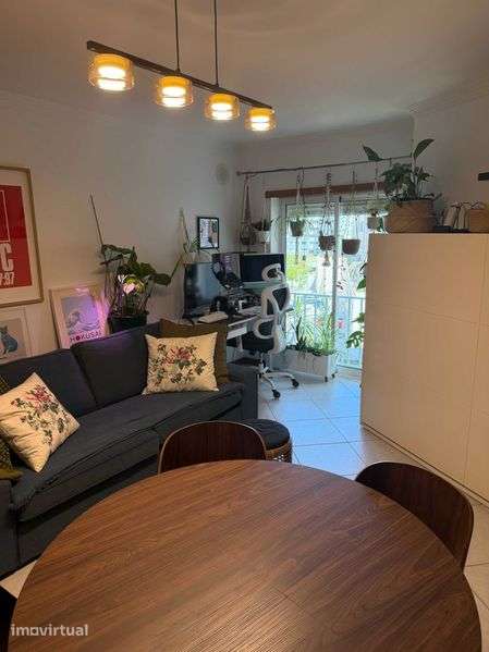 Apartamento T1 no Feijó - Grande imagem: 5/12
