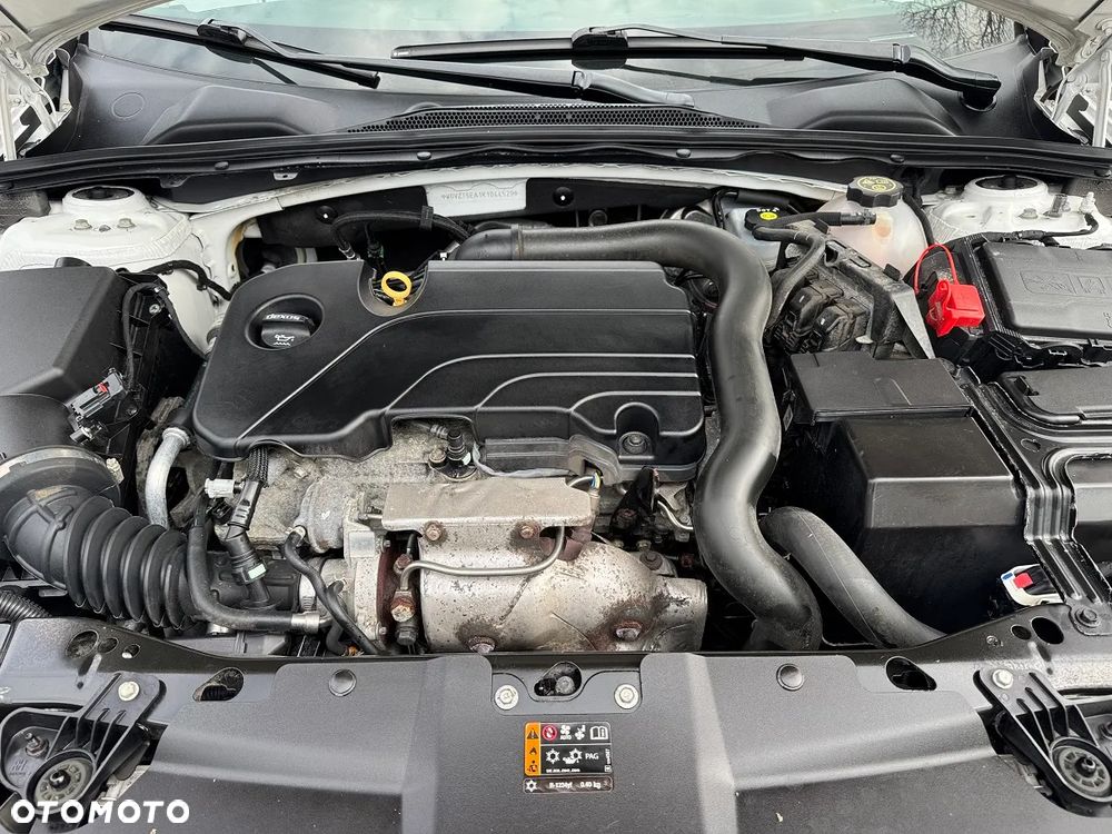 Opel Insignia - 38