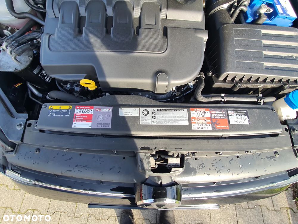 Volkswagen Golf - 11