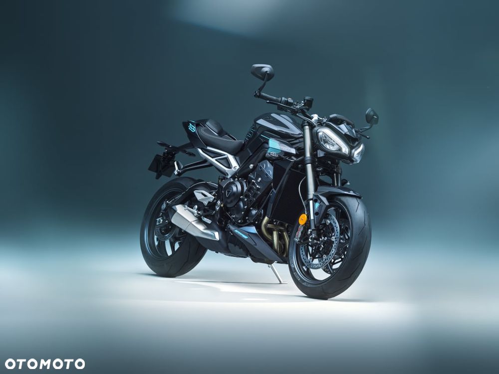 Triumph Street Triple - 1