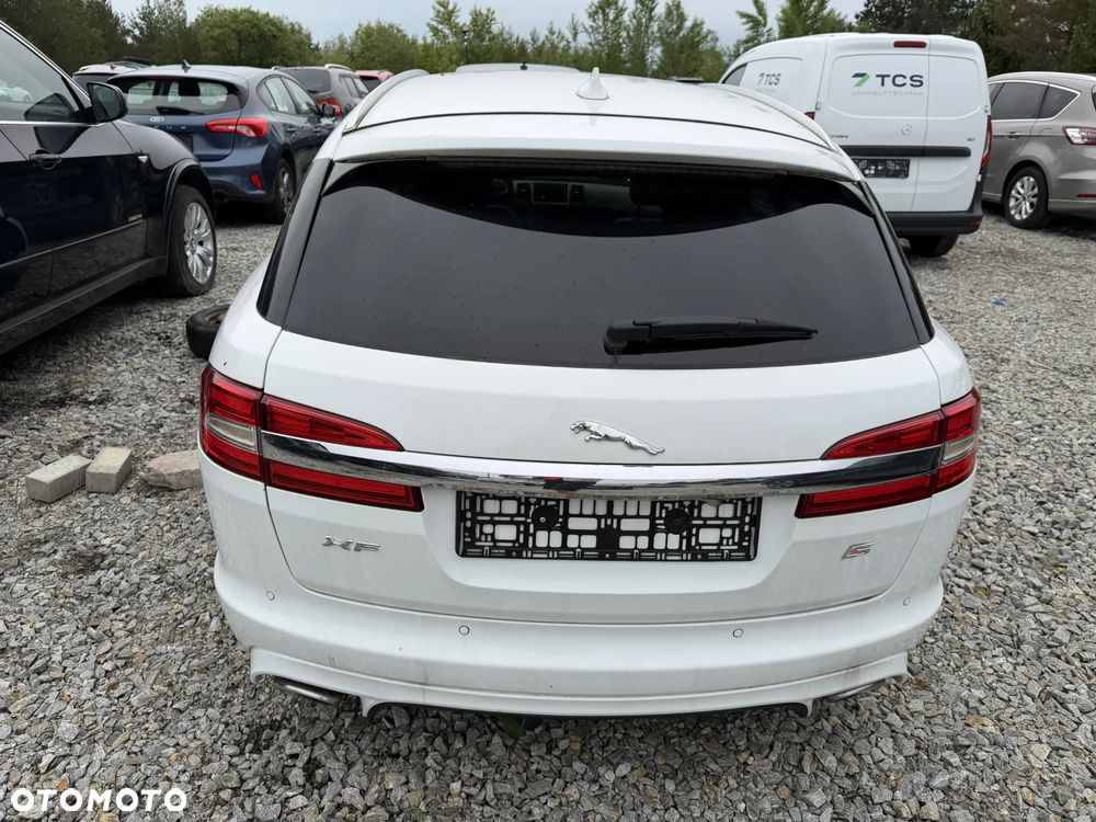 Jaguar XF 3.0 V6 S - 6