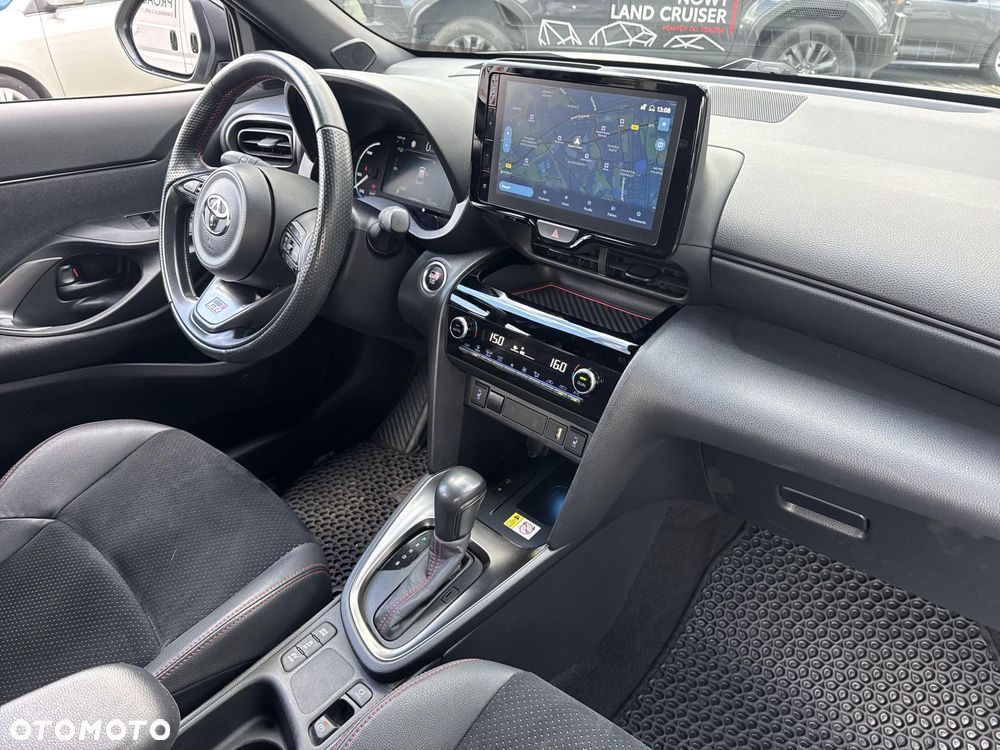 Toyota Yaris Cross Hybrid 1.5 GR Sport - 19