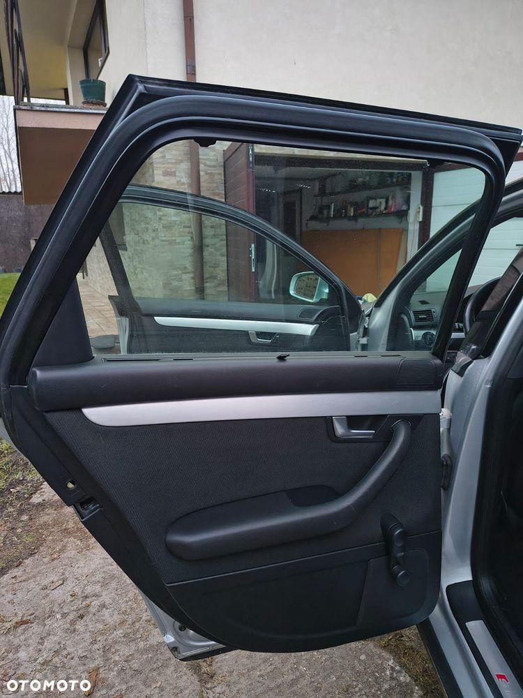 Audi A4 Avant 2.0 TDI multitronic - 20