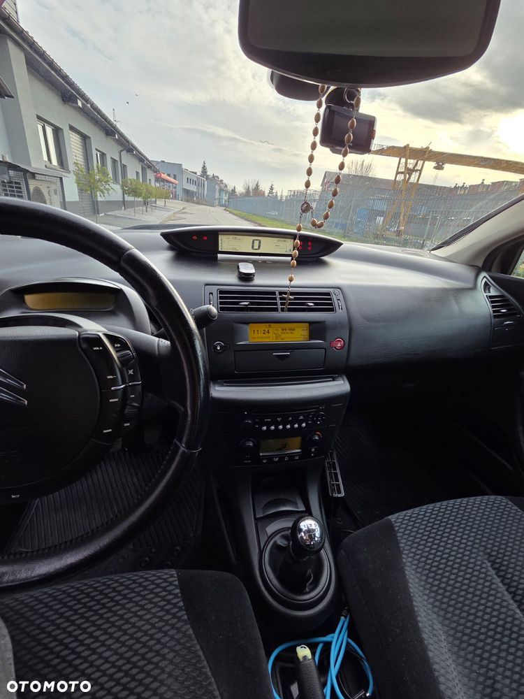 Citroën C4 1.6 16V Impress - 10