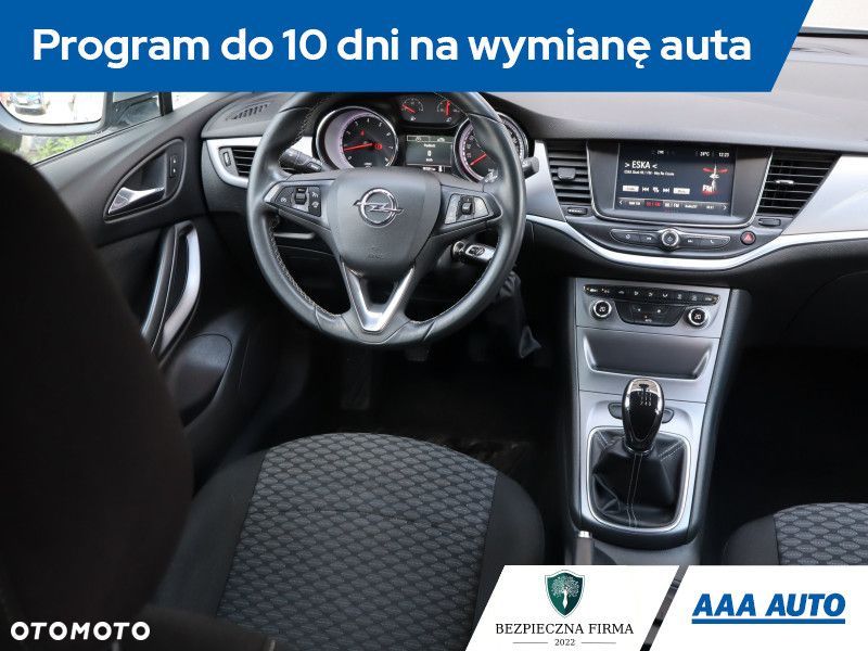 Opel Astra - 8