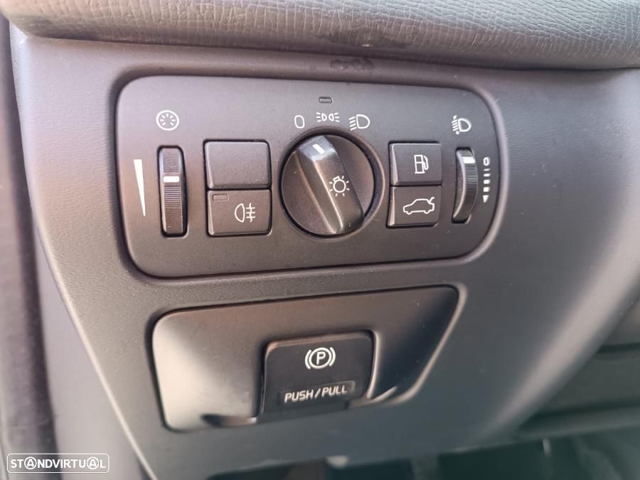 Volvo XC 60 2.0 D3 Drive - 7