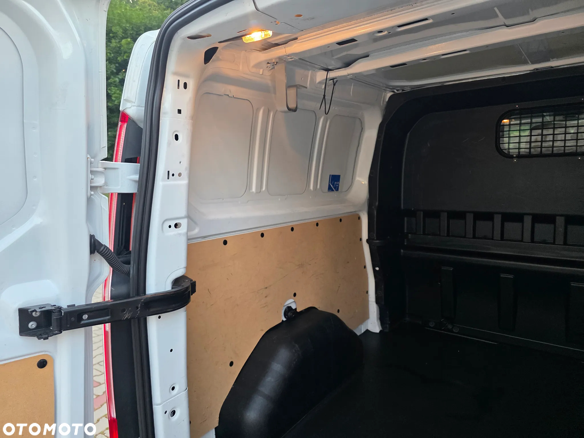Ford Transit Custom - 34