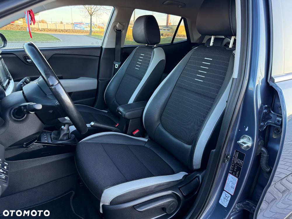 Kia Stonic 1.6 CRDi Platinum Edition - 9