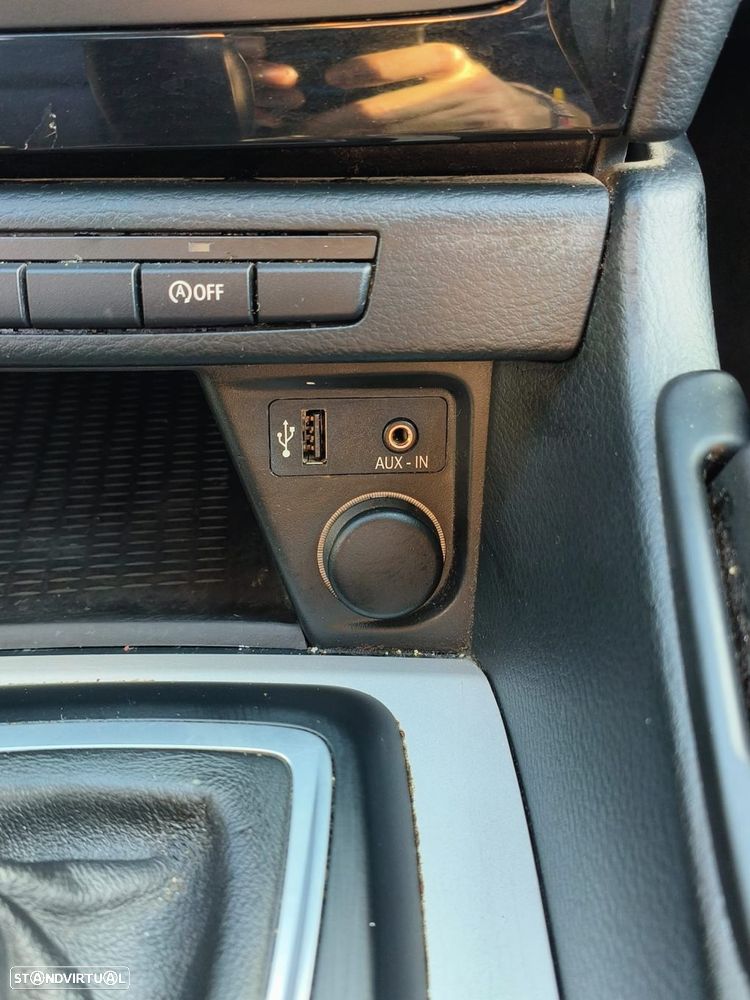 BMW X1 18 d sDrive Auto - 19