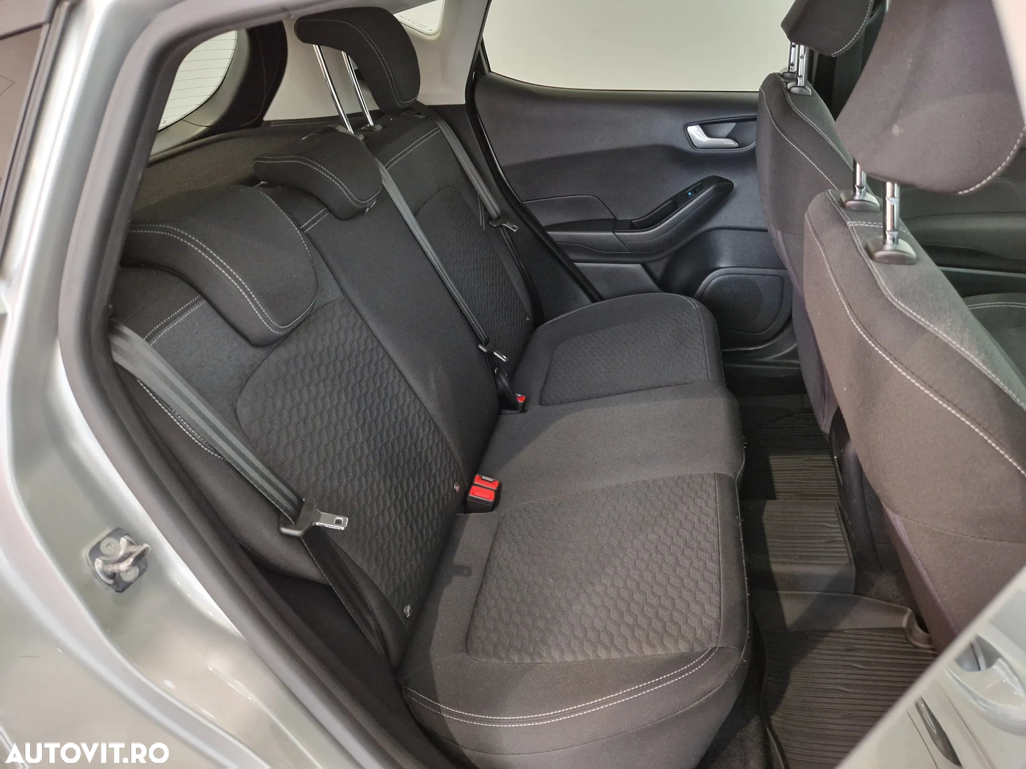 Ford Fiesta 1.0 EcoBoost 7DCT mHEV Titanium - 15