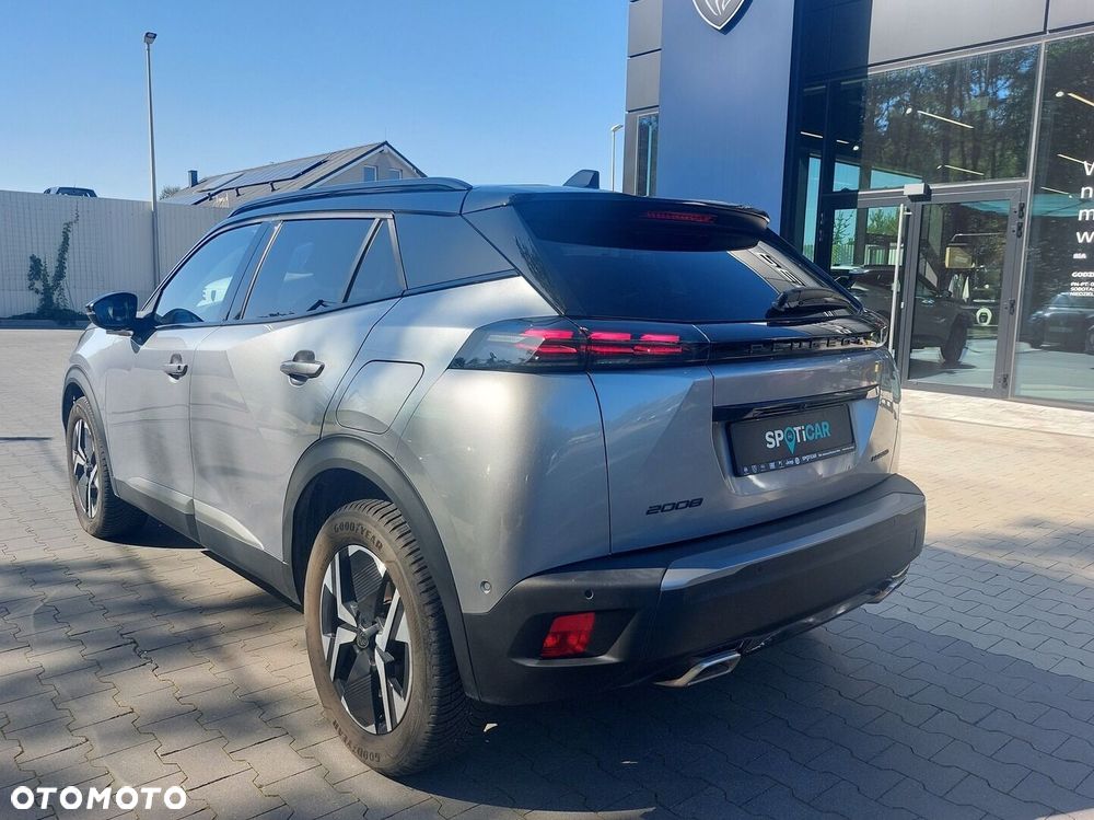 Peugeot 2008 - 4