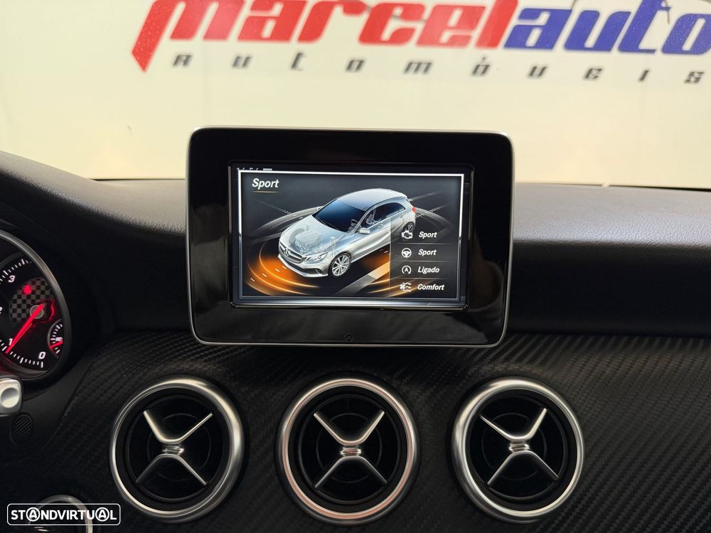 Mercedes-Benz A 180 d AMG Line Aut. - 31