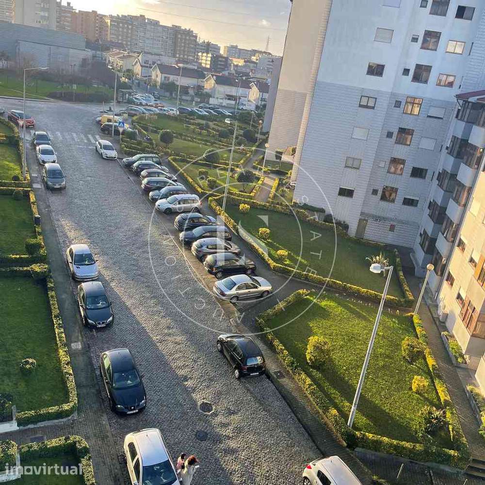T1+1 Totalmente Remodelado — Urbanização Nortecoope, Cidade da Maia - Grande imagem: 4/22