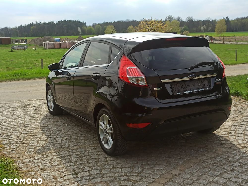 Ford Fiesta 1.0 EcoBoost Titanium - 5