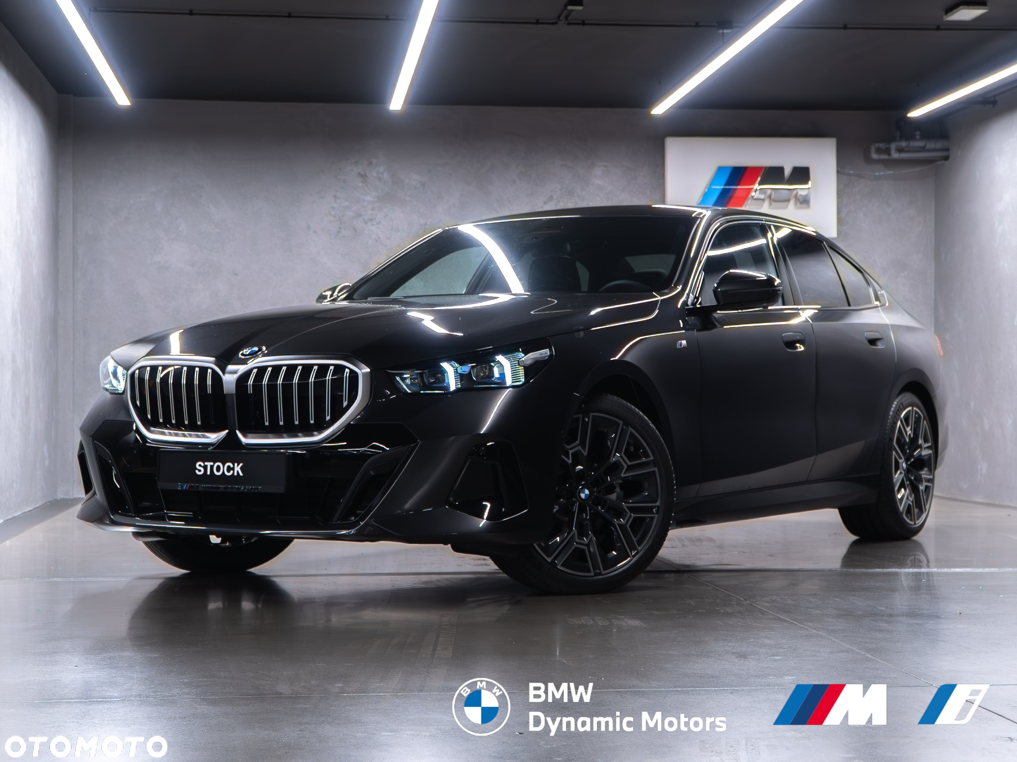BMW Seria 5 520d xDrive - 7