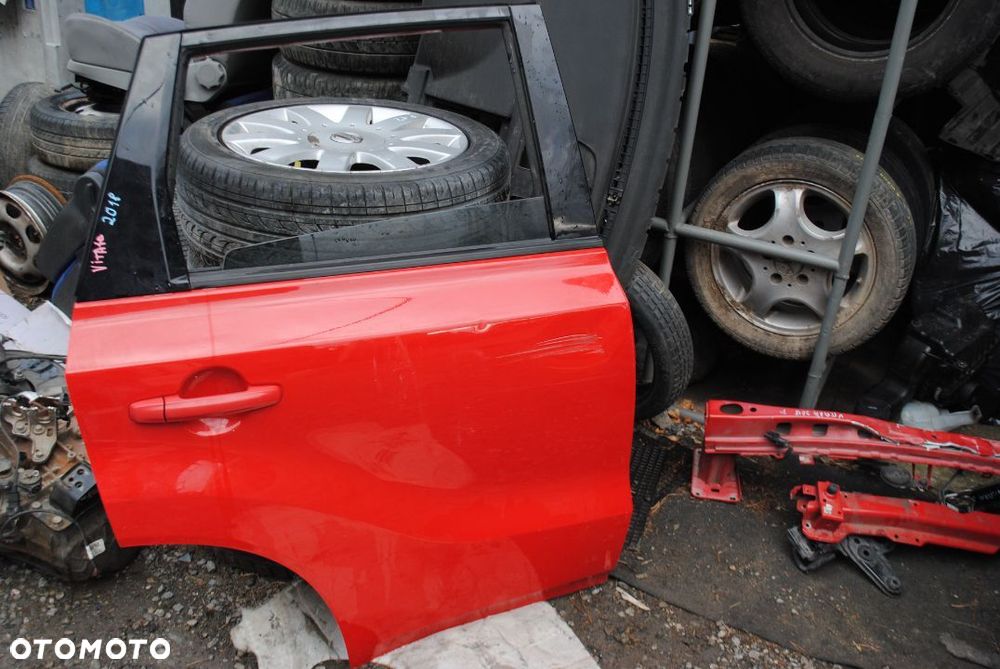 Drzwi TYŁ prawe Suzuki Vitara III 2015-18